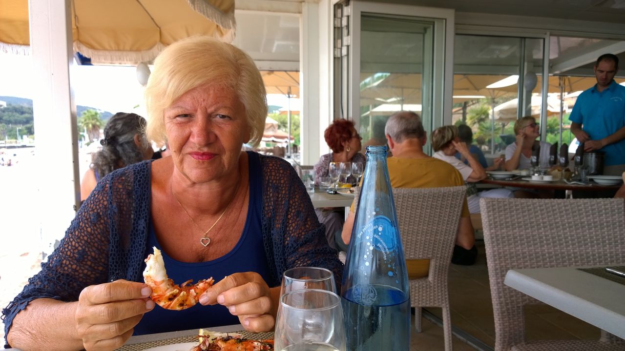 Agay, Boulevard de la plage n. 356 -  Auberge de la Rade